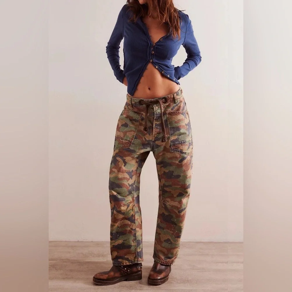 NWT Free People We The Free Moxie Camo Pants Jeans - Picture 6 of 6